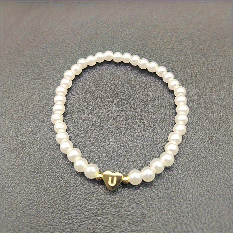 Pulsera chic con inicial A-Z y corazón