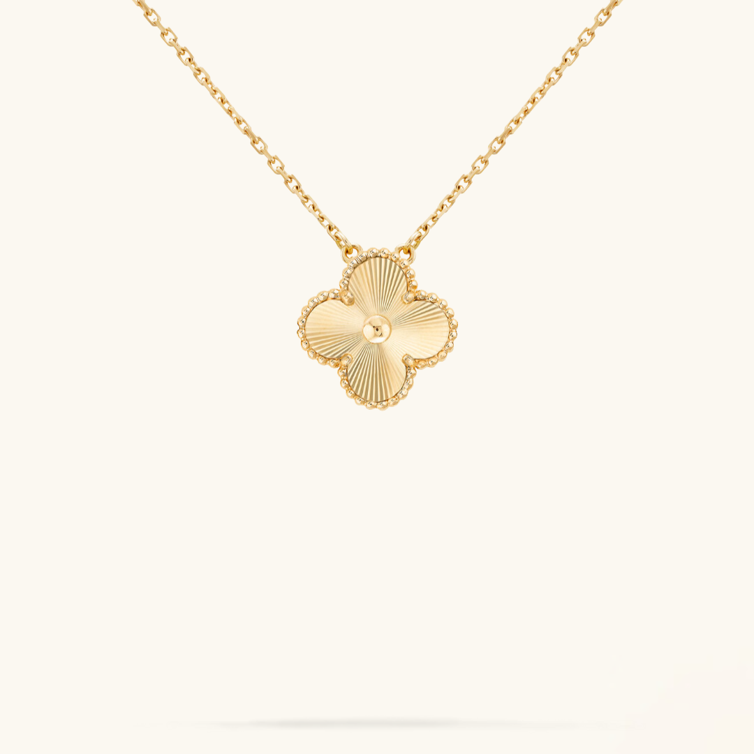 CLOVER | Collar Dorado