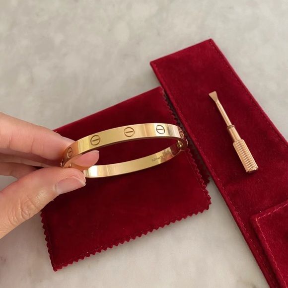 Pulsera Eternity Dorada