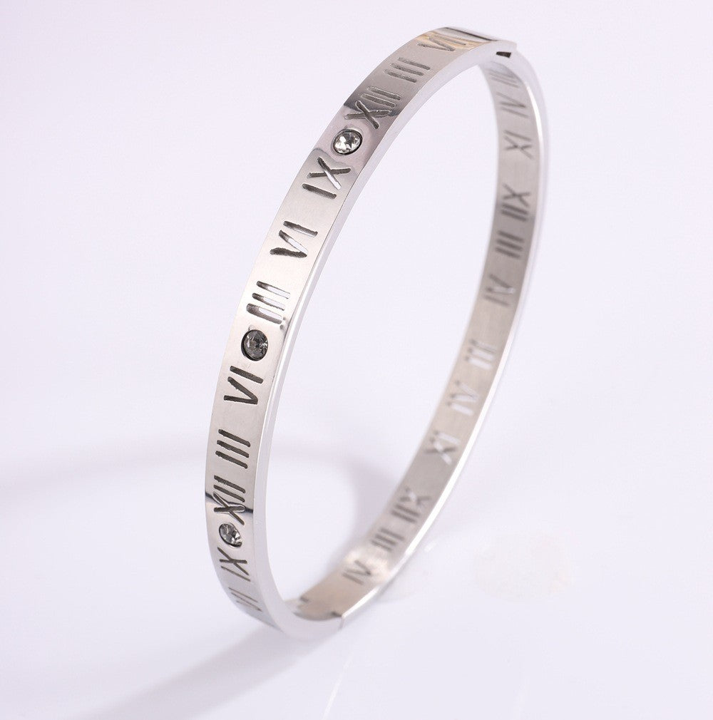 Elisaria Vassallo Bracelet | Gold