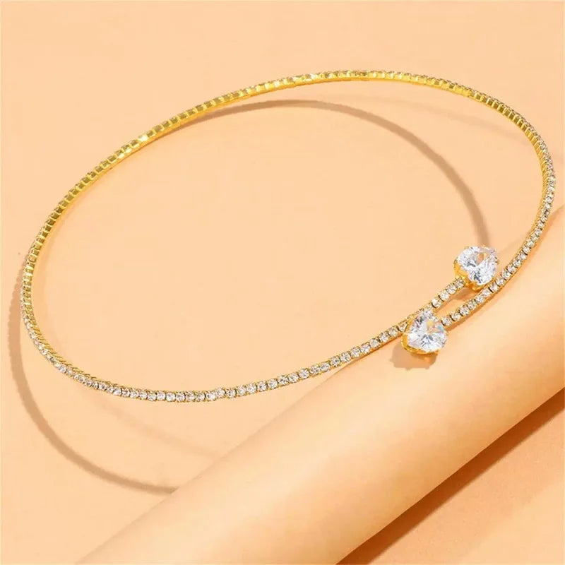 Collier ras-du-cou avec cœur en cristal