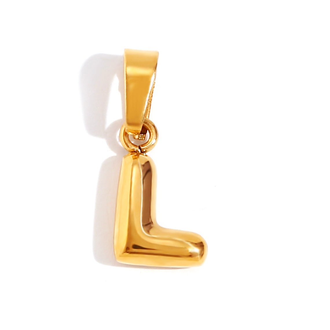 Collar chic con letra estilo burbuja