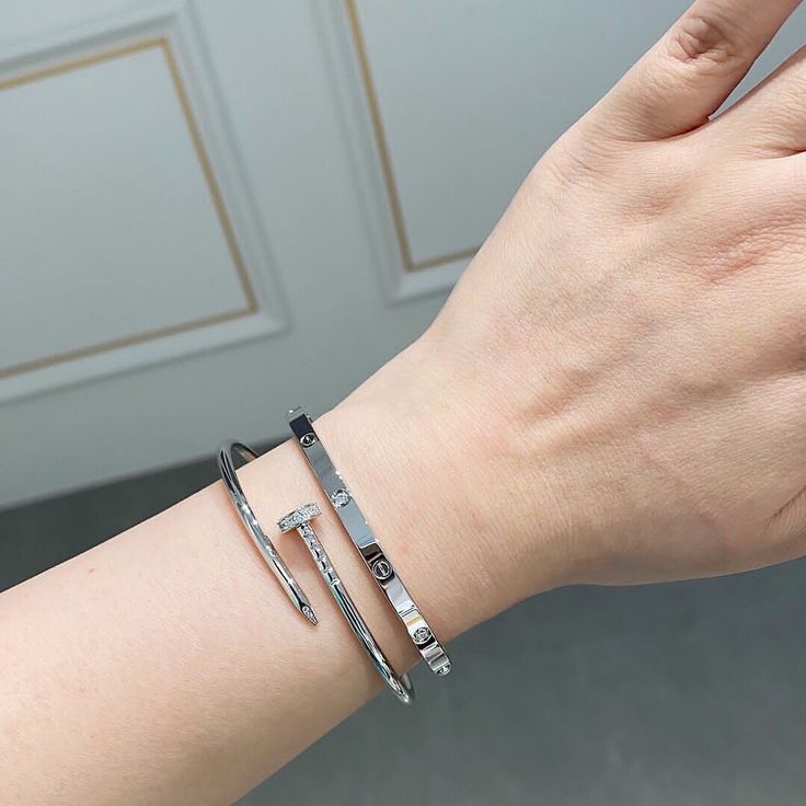 SPIKE | Pulsera Dorada Fina
