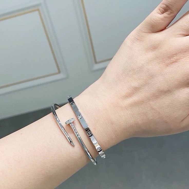ETERNITY | Pulsera Dorada Fina