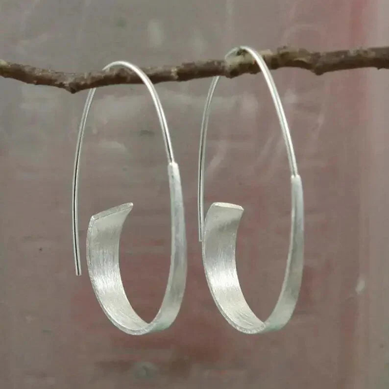 Vintage Spiral Earrings | White Gold