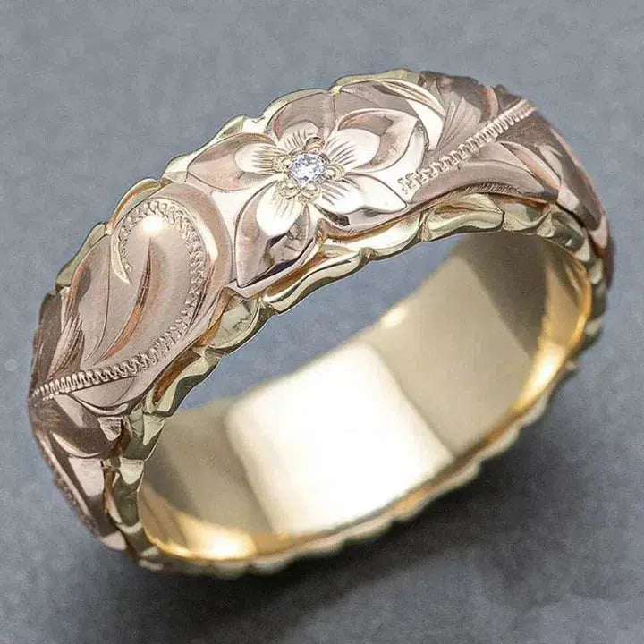 Anillo de oro con flor de rosa de inspiración antigua