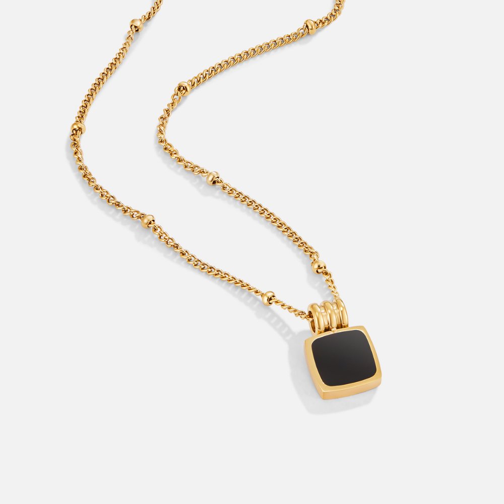 Collar elegante de doble capa