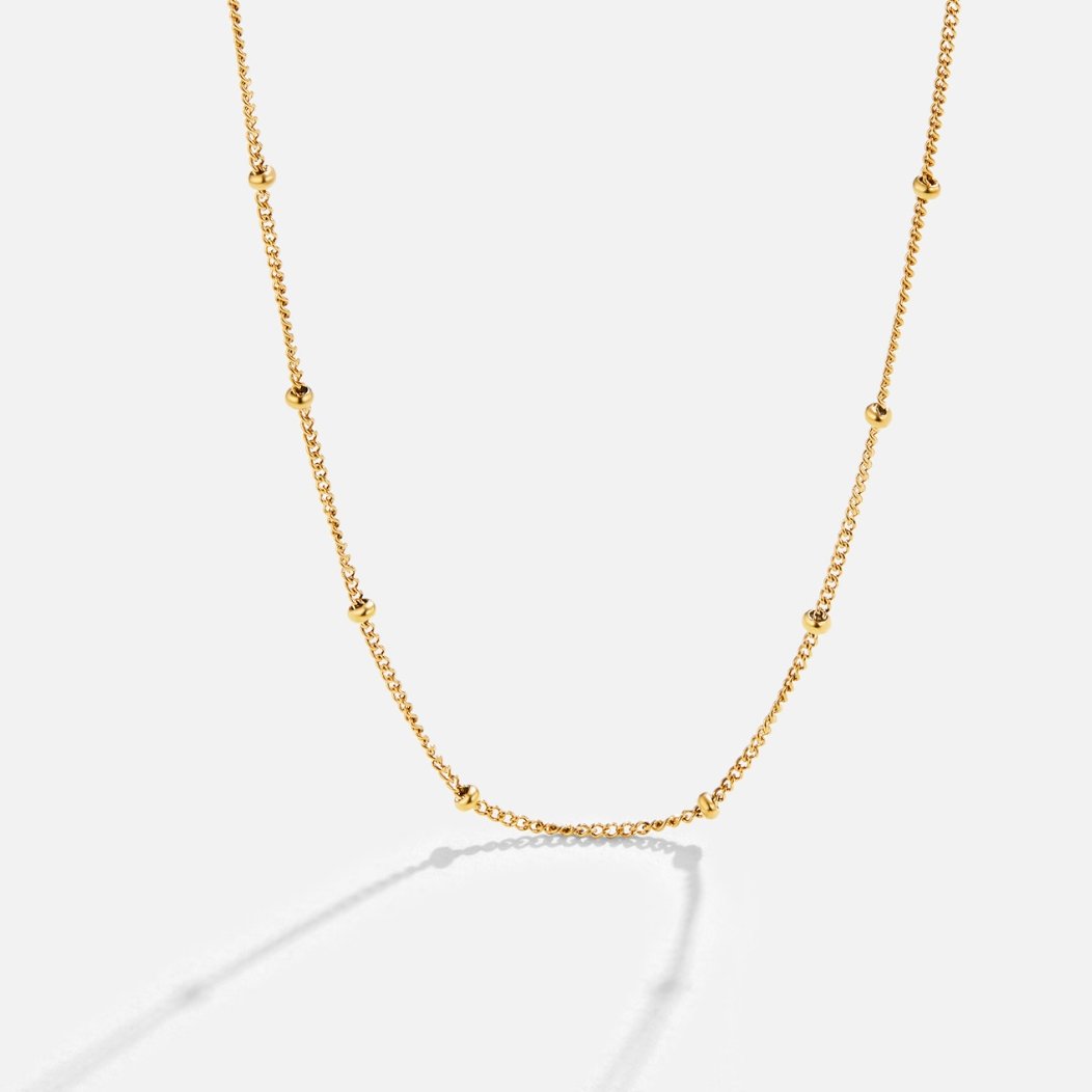 Collar elegante en oro