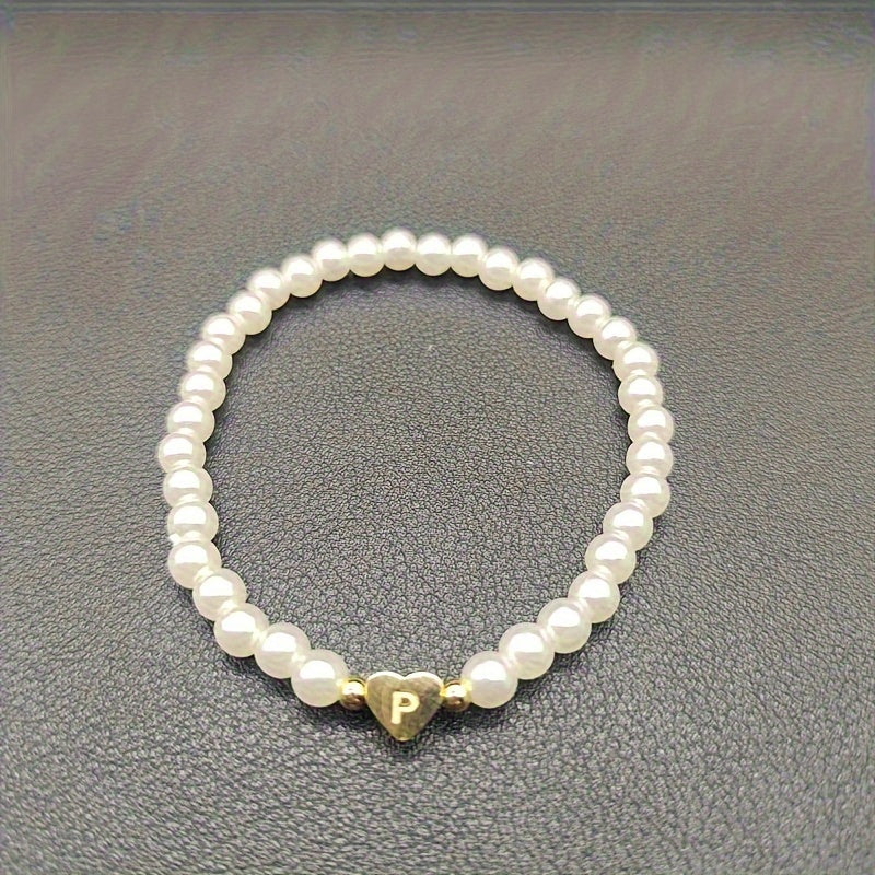 Pulsera chic con inicial A-Z y corazón