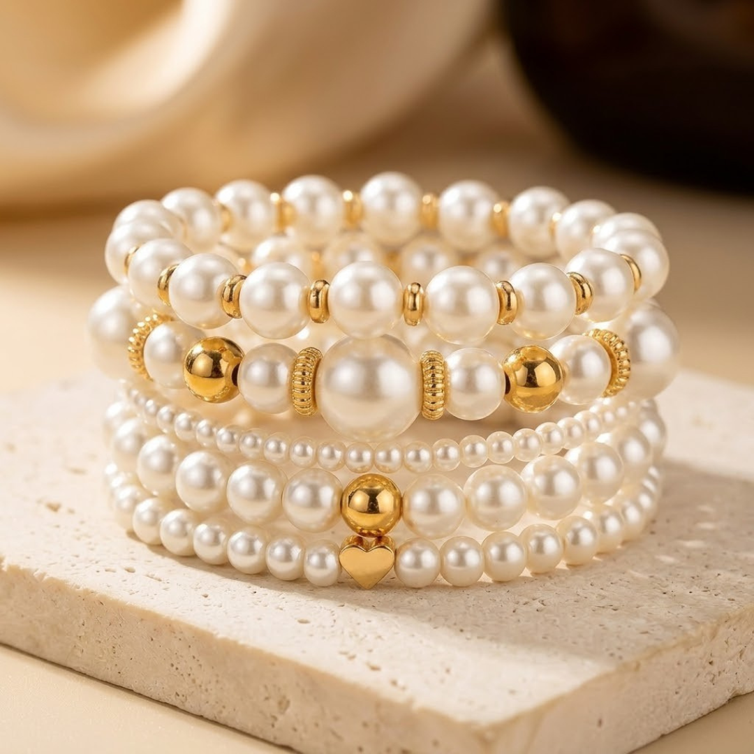 Ensemble de bracelets perlés en or
