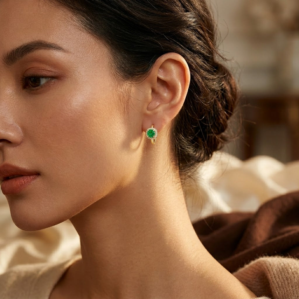 Boucles d'Oreilles Créoles Halo Émeraude Dorées
