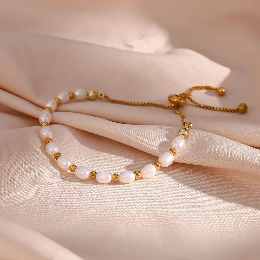 Pulsera elegante y romántica de perlas
