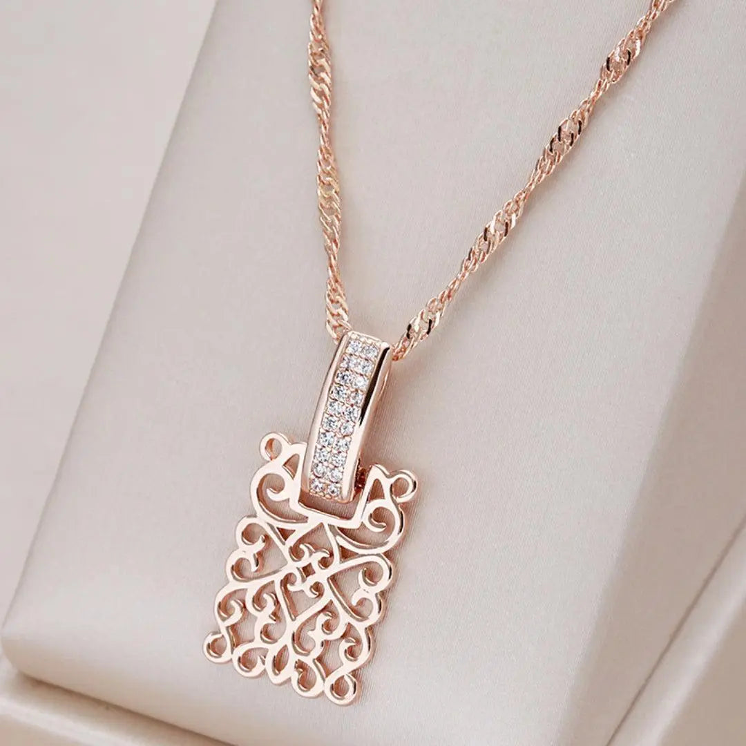 Collier mandala élégant en or
