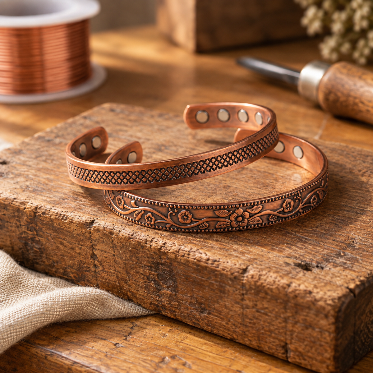 Ensemble de Manchettes en Cuivre Forge