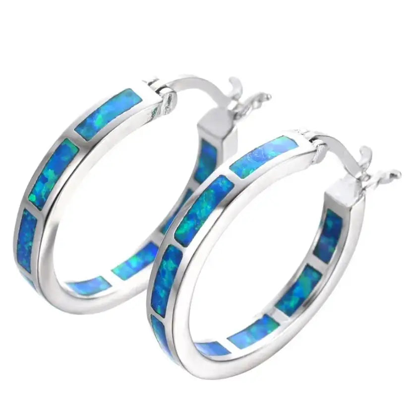 Pendientes de aro chic con ópalo de fuego azul
