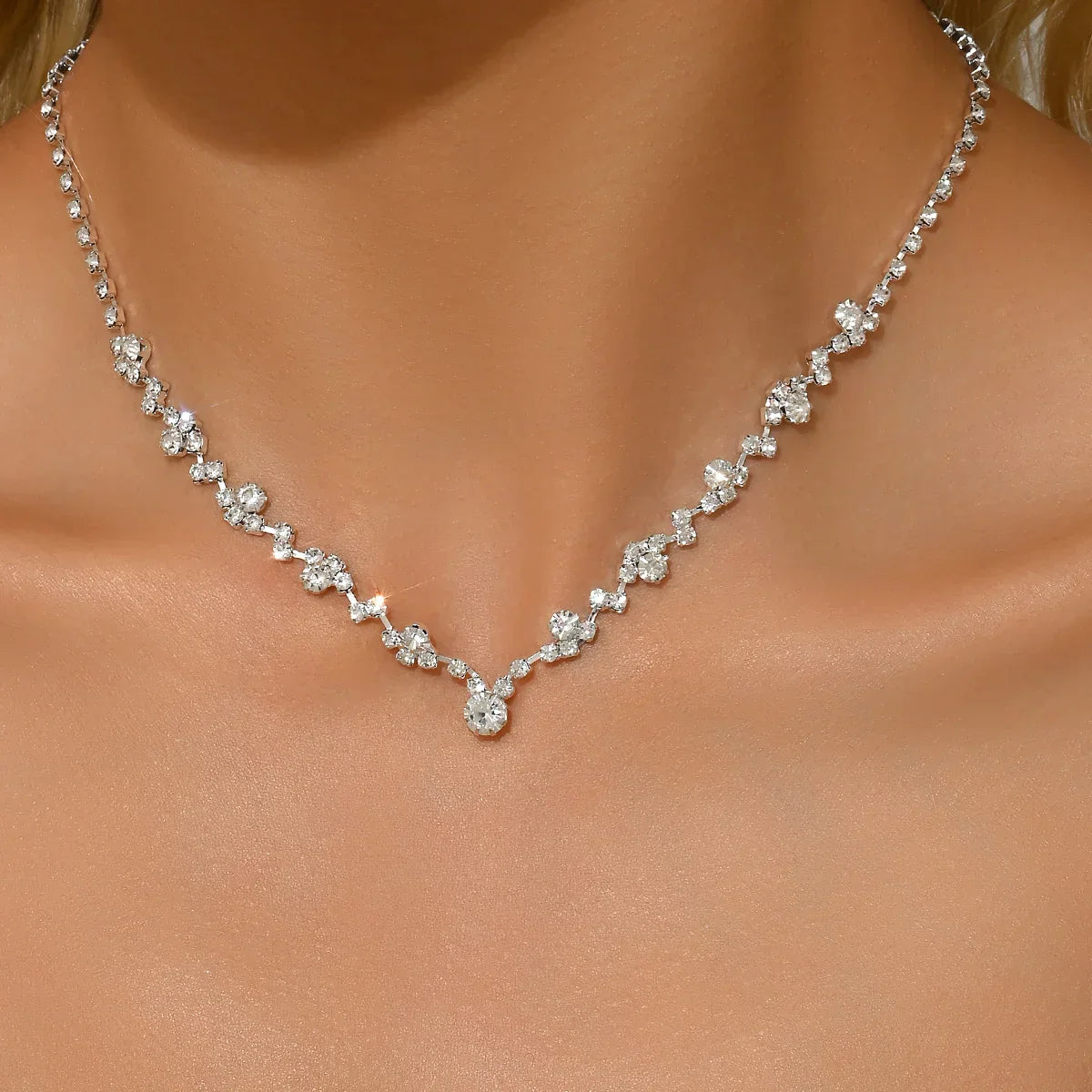Collier de mariée élégant avec diamants