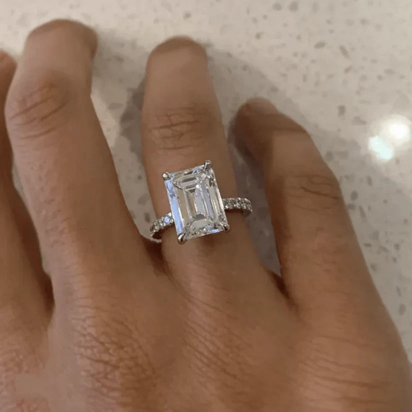 Bettina Lorenzi Ring | White Gold