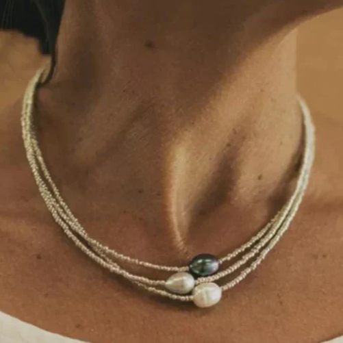 Collier en perles naturelles