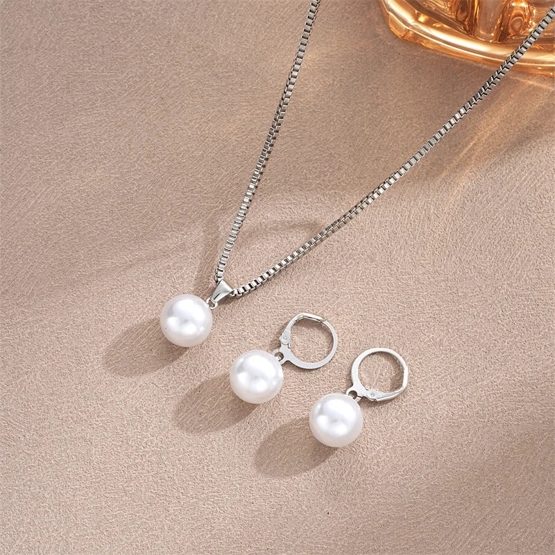 Conjunto elegante de perlas de imitación