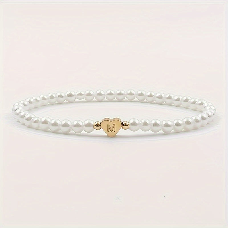 Pulsera chic con inicial A-Z y corazón