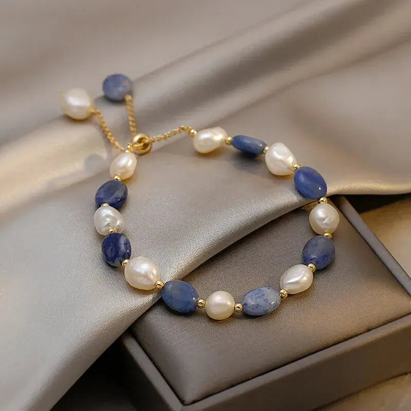 Pulsera elegante con perlas oceánicas